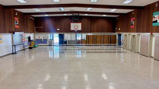 Union Middle School Cafeteria in San Jose