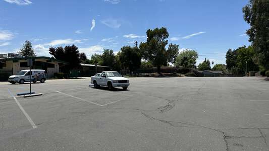 Crestmont Elementary School Parking Lot in Roseville