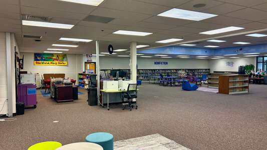 Chattahoochee Elementary School Library in Duluth