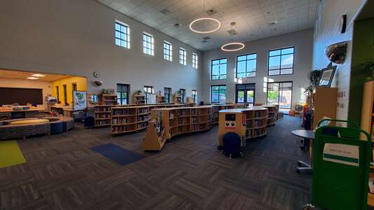 Foxbank Elementary School Media Center in Moncks Corner 2