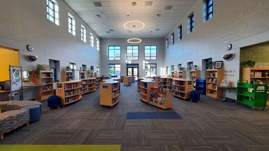 Foxbank Elementary School Media Center in Moncks Corner 5