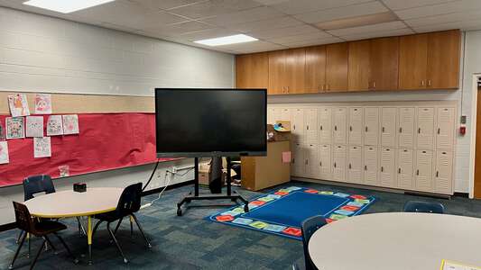 Burton Hill Elementary School Classroom Standard in Fort Worth 3