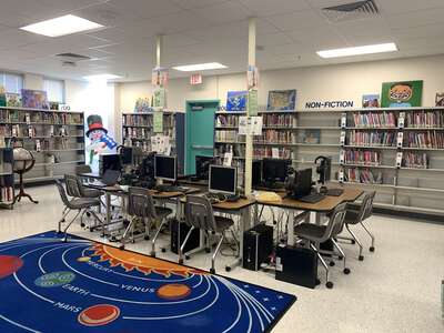 Bing Elementary School (0261) Library in Tampa