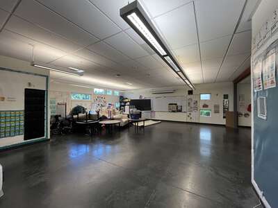 Valhalla Elementary School Classroom Standard in Auburn