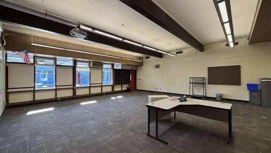Shasta Middle School Classroom Standard in Eugene 3