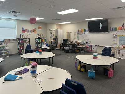 Johnie R. Daniel Elementary School Classroom Standard in Northlake