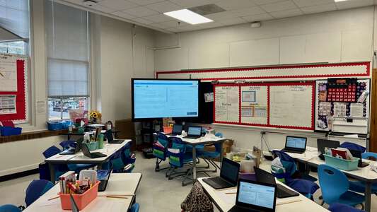 Mount Auburn STEAM Academy Classroom Standard in Dallas