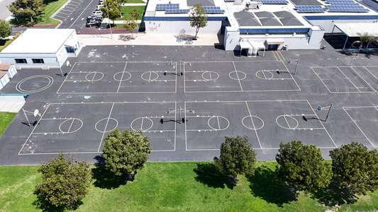 College Park Elementary School Outdoor Basketball Courts in Irvine