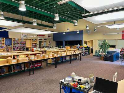 Greenacres Middle School Library in Spokane Valley