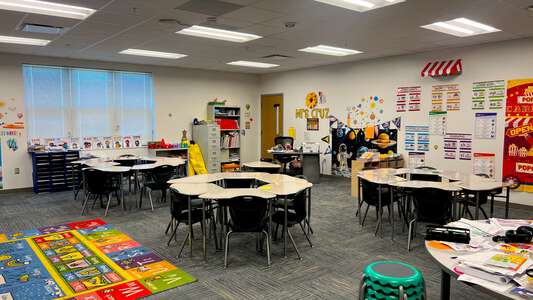 Amanecer Elementary School Classroom Standard in Lehigh Acres