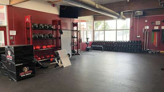 Rio Vista High School Weight Room in Rio Vista 3