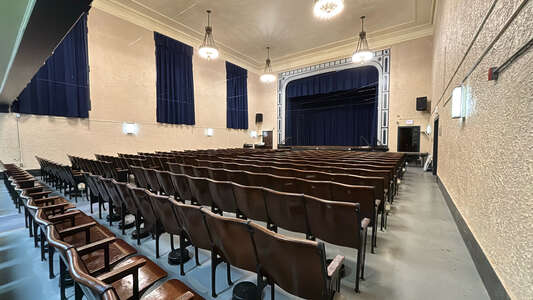 Barry - John Barry Elementary School Assembly Hall in Chicago 3
