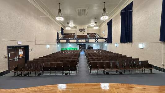 Barry - John Barry Elementary School Assembly Hall in Chicago 4