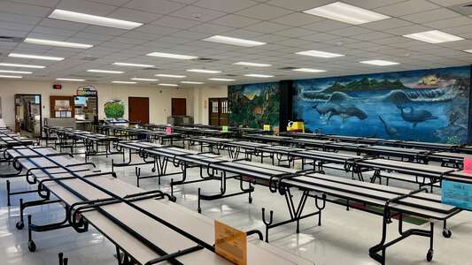 Meadowbrook Elementary School Cafeteria in Fort Worth