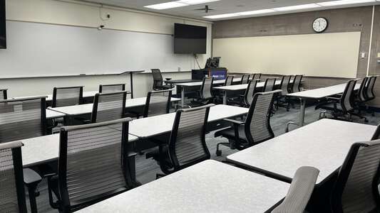 Menlo College Brawner Room 130 - 445 - Classroom in Atherton