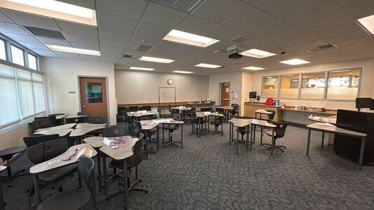 Painted Hills Middle School Classroom Standard in Desert Hot Springs 3