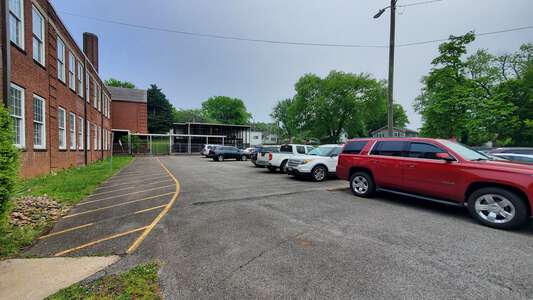 Beaumont Magnet Academy Parking Lot in Knoxville