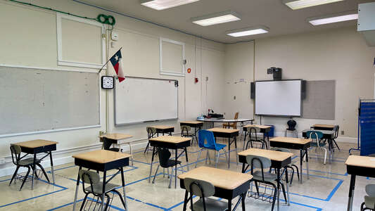 Holland Middle School Classroom Standard in Houston