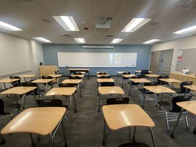 MiraCosta College - Community Learning Center Classroom Standard in Oceanside 2
