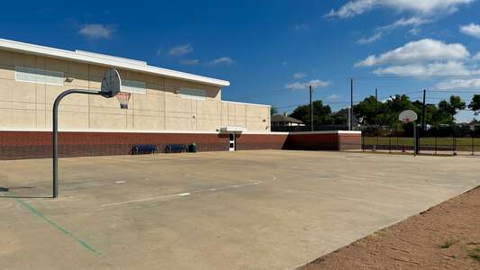 Outdoor Basketball Courts