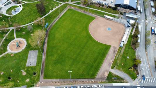 Lee Johnson Ballfield at Peter Kirk Park Lee Johnson Ballfield at Peter Kirk Park in Kirkland 4