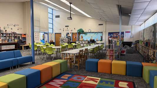 Dinsmore Elementary School Library (3 hr min) in Jacksonville