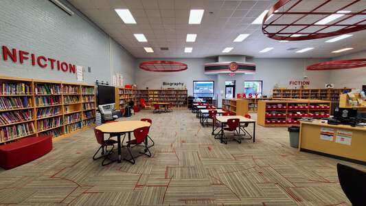 H.E. Bonner Elementary School Media Center in Moncks Corner