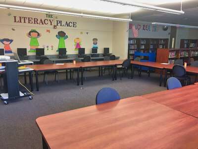 Bonham Elementary Library in Houston