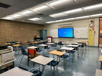 xDNU Formerly Hillsborough County Public Schools Learey Technical College  Classroom Standard in Tampa