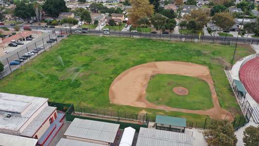 Lynwood High School Bullis Field - Baseball in Lynwood