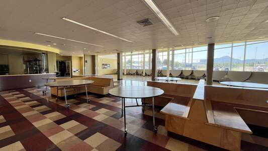 South Eugene High School Cafeteria in Eugene