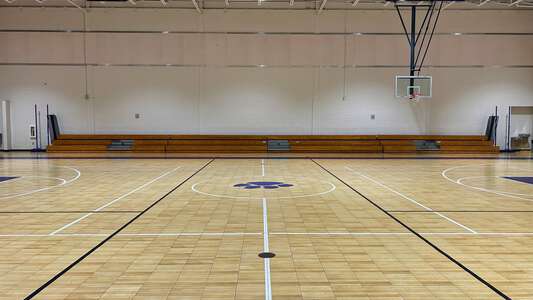 Duluth Middle School Gym 1 in Duluth