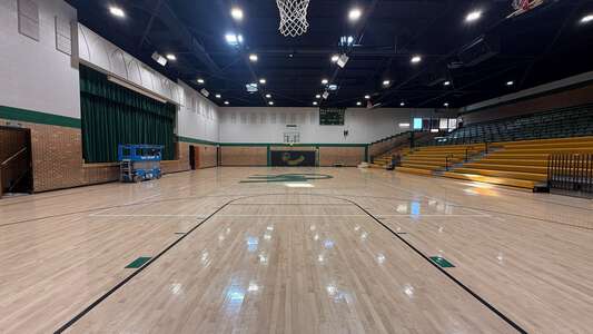 Western Oaks Middle School Gym 1 in Bethany 3