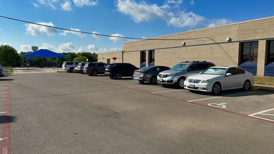 Bluebonnet Elementary School Parking Lot - Side Lot in Round Rock