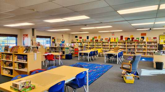 Eader Elementary School Library/Media Center (Rooms 27 & 28) in Huntington Beach 1