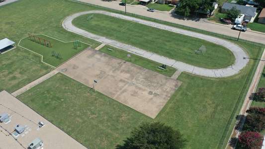 Gililland Elementary School Outdoor Basketball Courts in Fort Worth 2