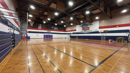 Shasta Middle School Gym - Big in Eugene 4