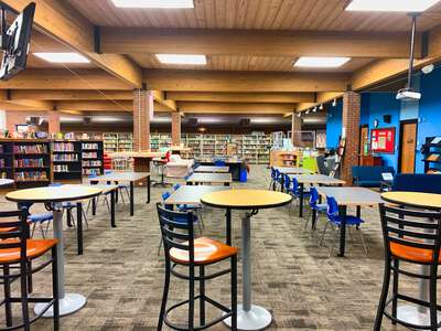 Barnwell Middle School Learning Commons in St. Charles