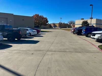Glen Park Elementary School Parking Lot in Fort Worth