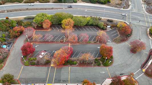 Glen Cove Elementary School Parking Lot - Visitor in Vallejo
