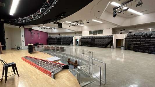 Piedmont Hills High School  Theater (Performing Arts Center) in San Jose 4