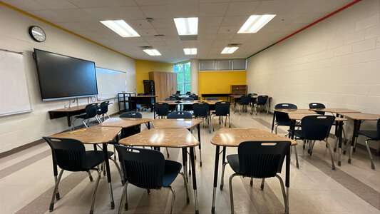 Ralph J. Bunche Middle School Classroom Standard in Atlanta 4