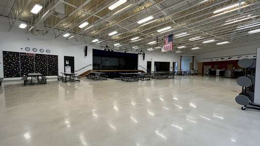 Conestoga Middle School Cafeteria / Commons in Beaverton