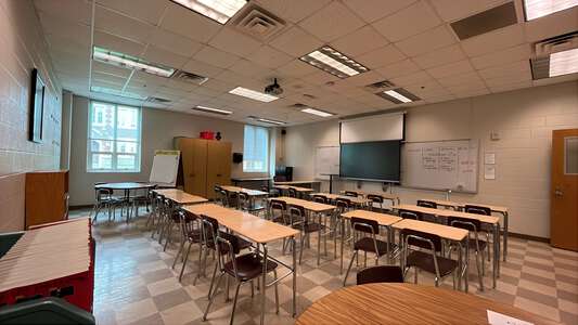 Carver Early College Classroom Standard in Atlanta 4