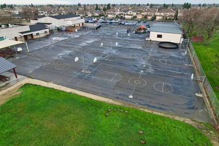 Elliott Ranch Elementary School Outdoor Basketball Courts in Elk Grove