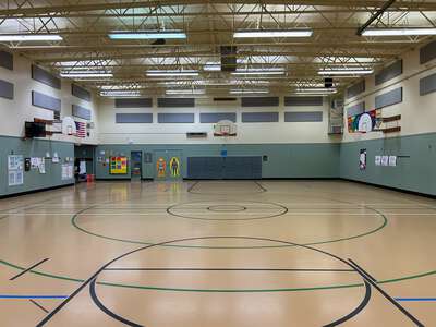 Hayesille Elementary School Gym in Salem