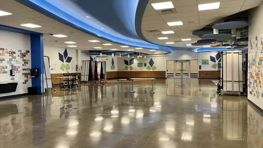 Camas Ridge Community School Cafeteria in Eugene