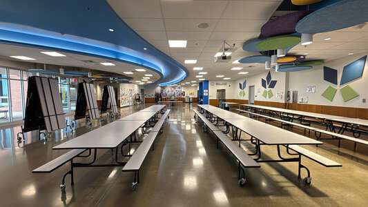Camas Ridge Community School Cafeteria in Eugene 4