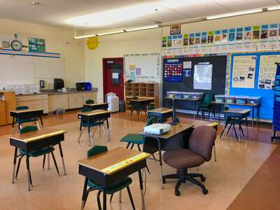 Bahia Vista Elementary School Classroom Standard in San Rafael