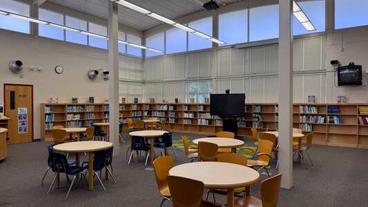 Merrill Road Elementary School Library (3 hr min) in Jacksonville